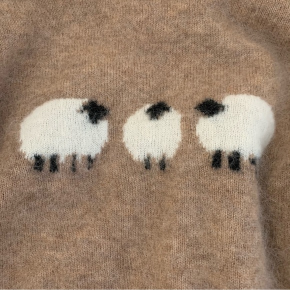 Petite Studio Dakota Mohair Sweater in Sheep Print - Picture 4 of 8
